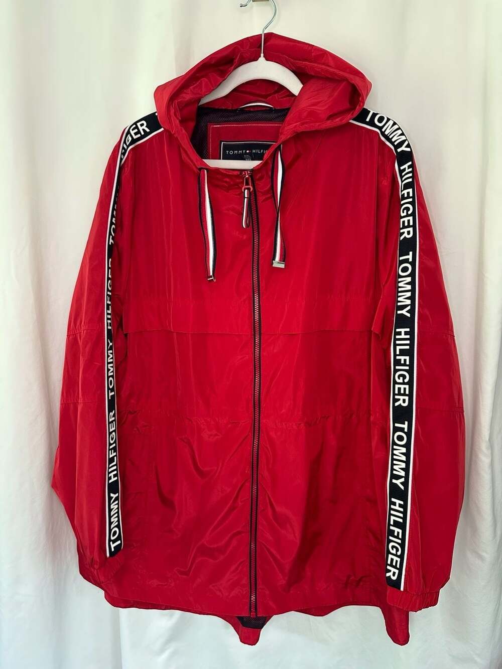 Tommy Hilfiger Women's Jacket Anorak Hooded Windbreaker NWOT